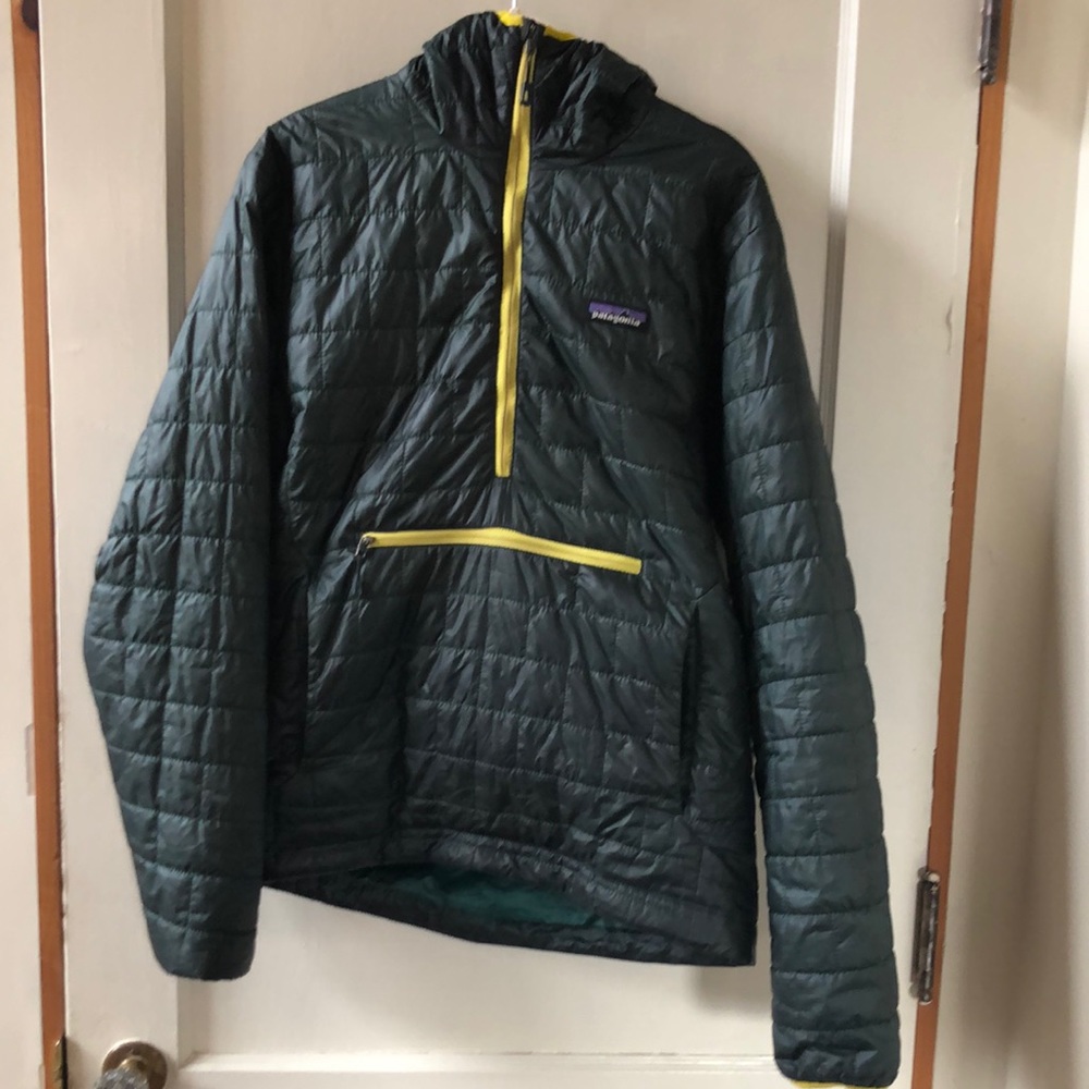 Men’s small Patagonia nano puff pullover jacket